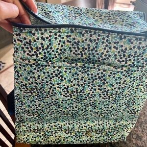 Excellent condition, thirty-one soft thermal cooler.